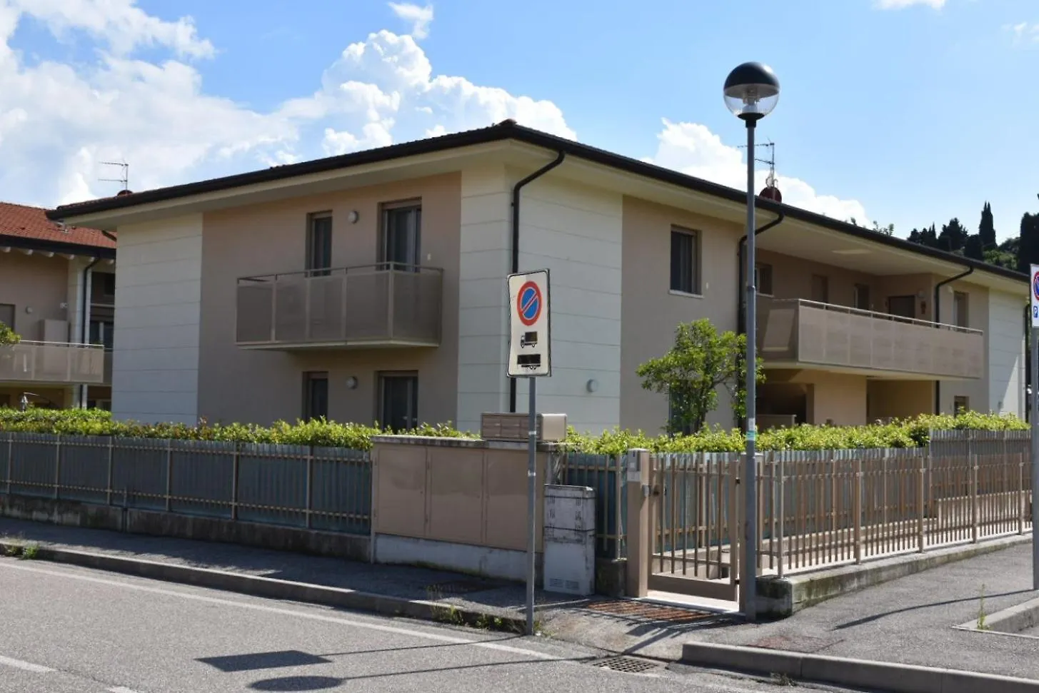 Casa Aida - Holiday Rental Costermano Italie